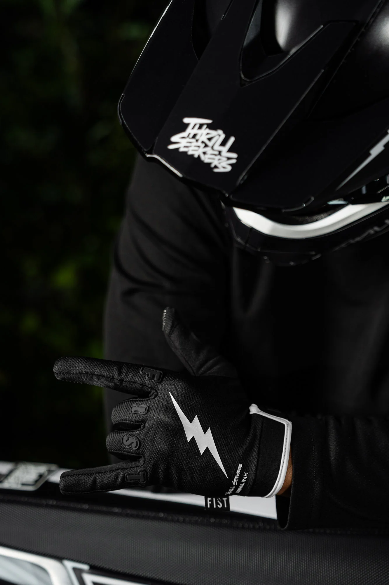 Youth Bolt Gloves - Image 8